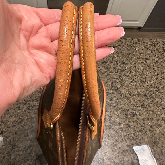 Louis Vuitton Ellipse PM w/COA - Picture 9 of 13